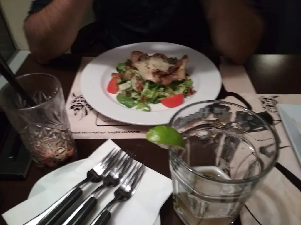 Menu_JAMBOL_Černý Most_image_5