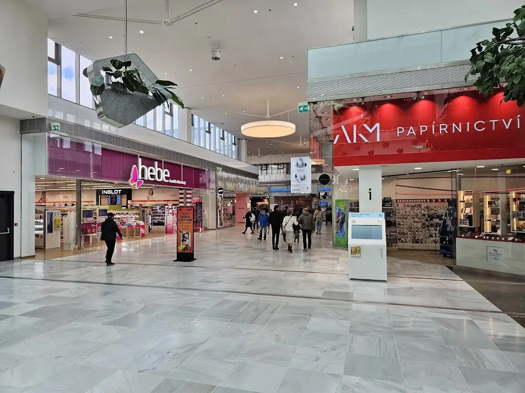 Westfield Černý Most restaurant in Černý Most