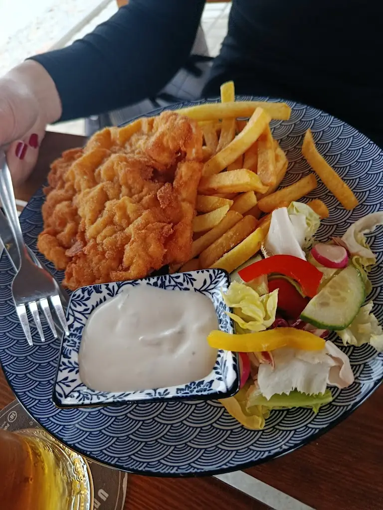 jan “Bazzi” Bazzi_Restaurace-Bistro Mariya_Nové Hrady_review