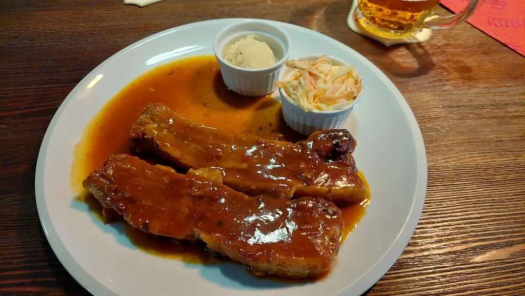 Restaurant U Rokytky_Libeň_slider_image_2