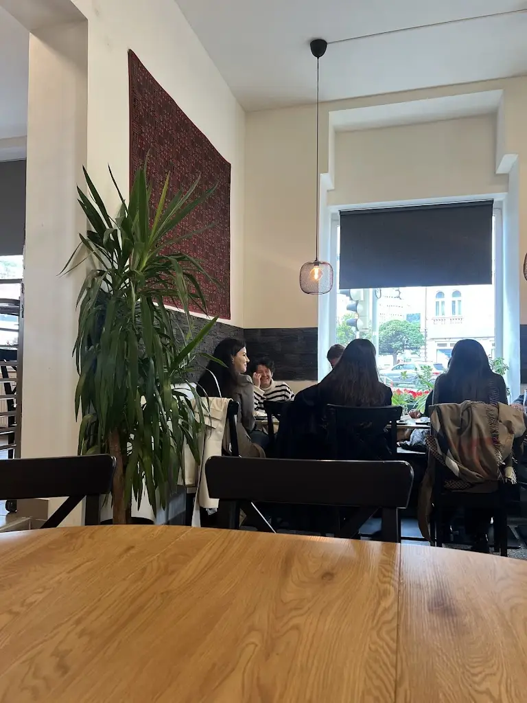 Esmeralda Cañas Espino_AIA Restaurace_Libeň_recensione