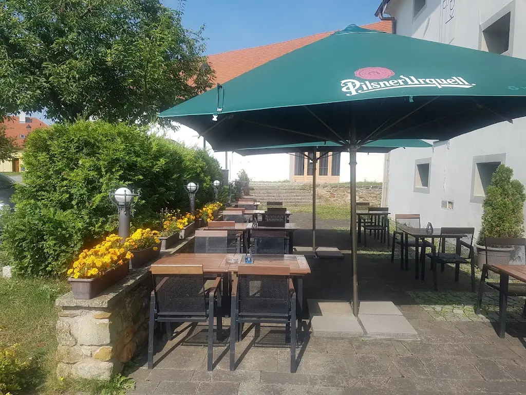 Asad zaman_Curry King- Horní Počernice_Horní Počernice_recensione