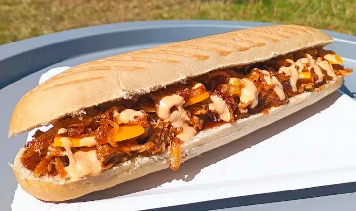 OBČERSTVENÍ U HRADU HORNÍ POČERNICE_Horní Počernice_slider_image_2