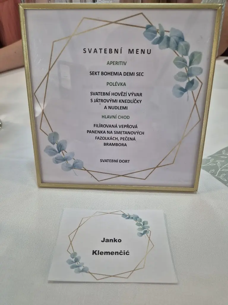 Menu_Dvůr Čertousy_Horní Počernice_image_4