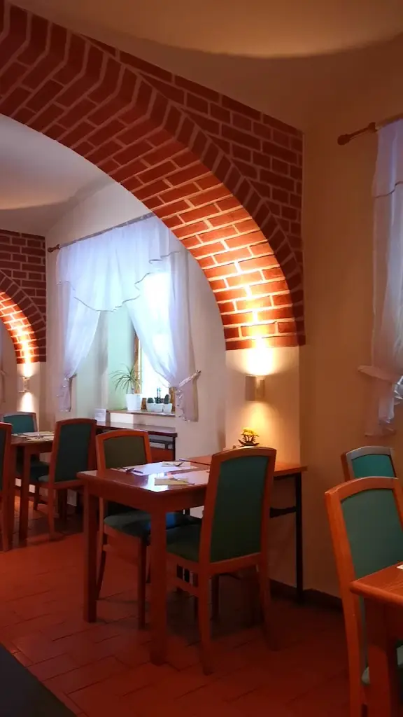 Dvůr Čertousy_Horní Počernice_slider_image_2