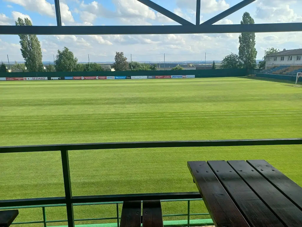 Pedro Salamanca_U Bobra_Horní Počernice_review