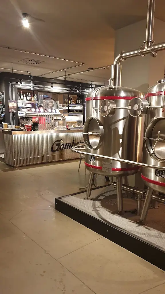 Dave Spurr_Srdcovka Skleník_Letňany_recensione