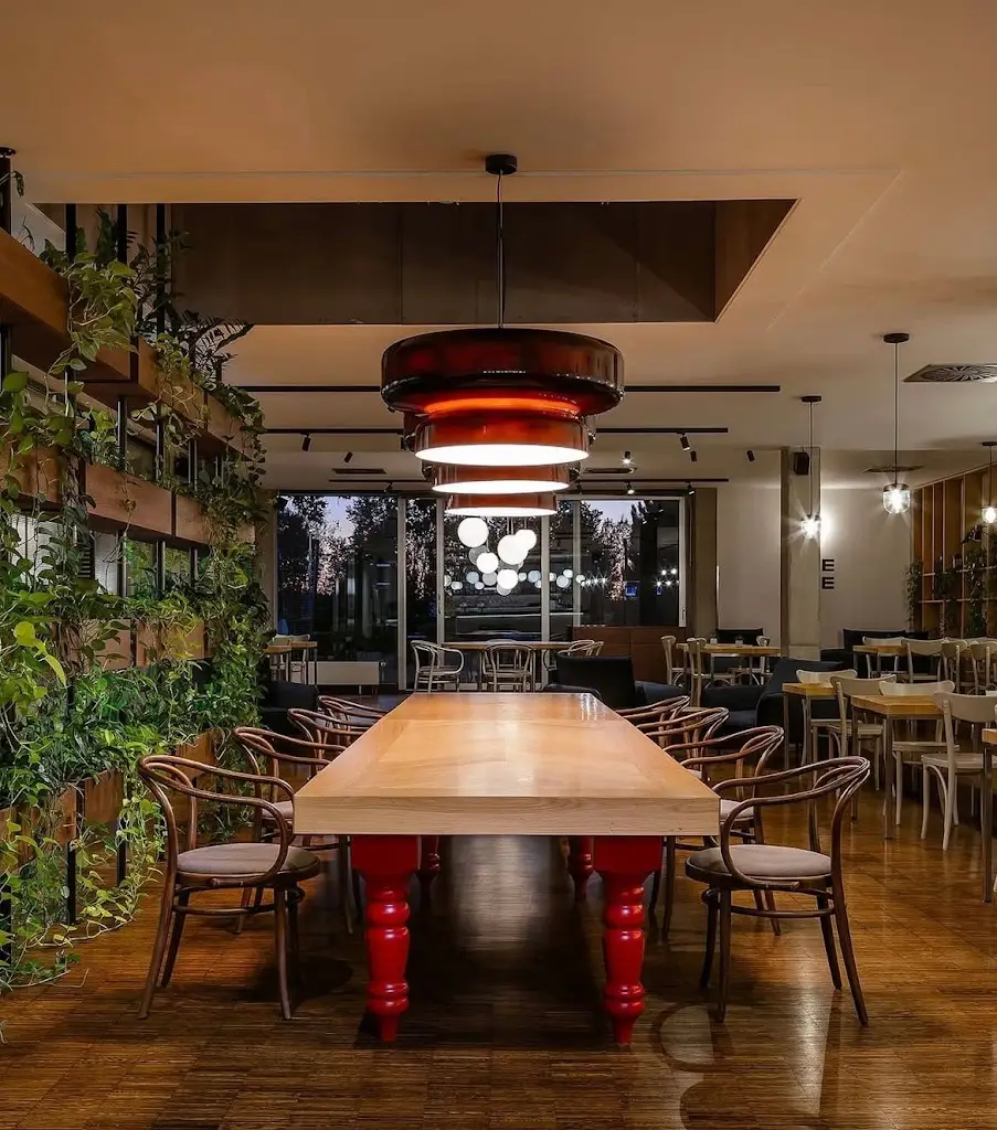 The One Bistro & Bar_Letňany_slider_image_2