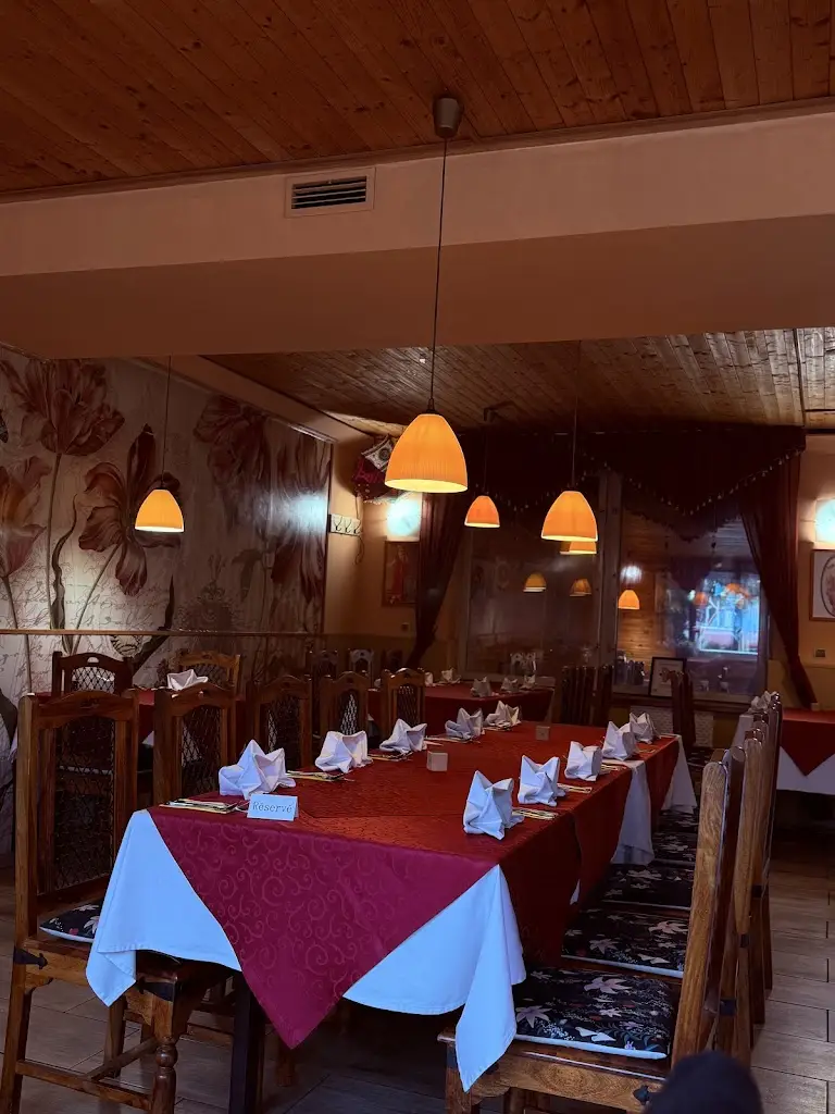 Rang De Basanti_Dolní Počernice_slider_image_3