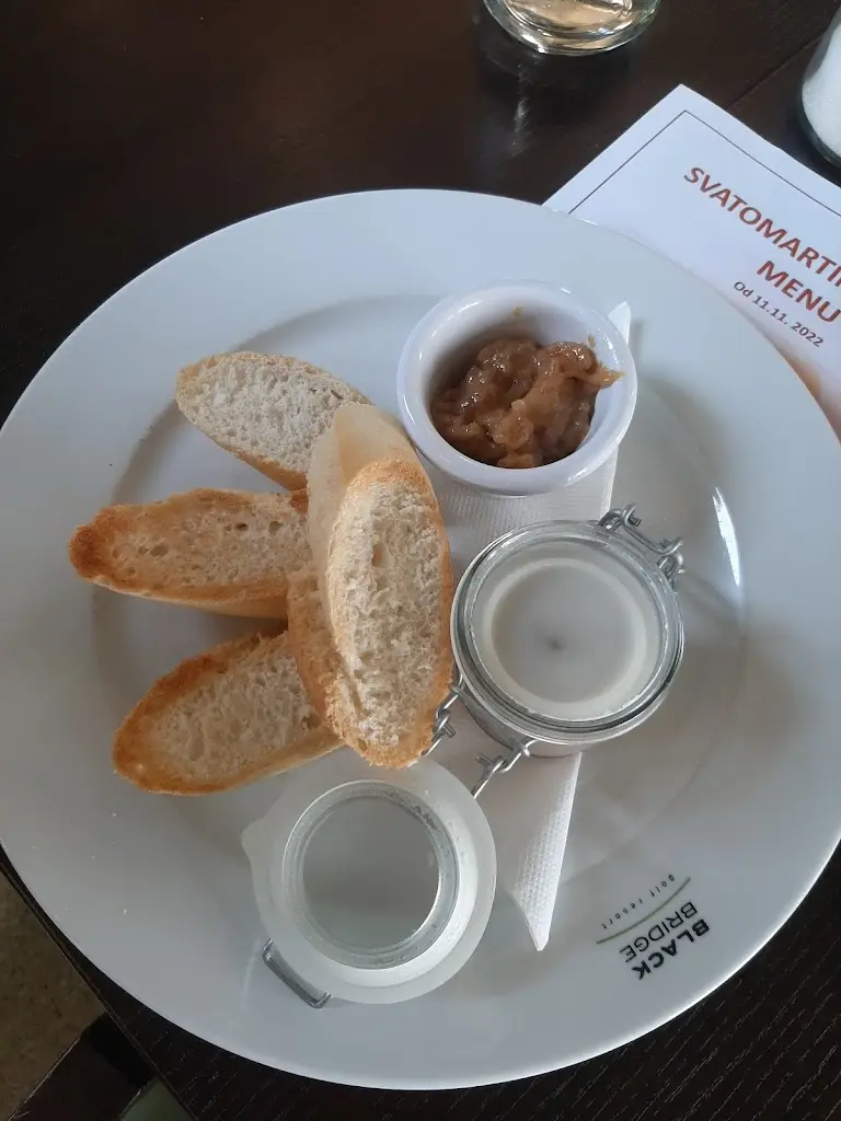 Menu_Black Bridge Restaurant_Dolní Počernice_image_5