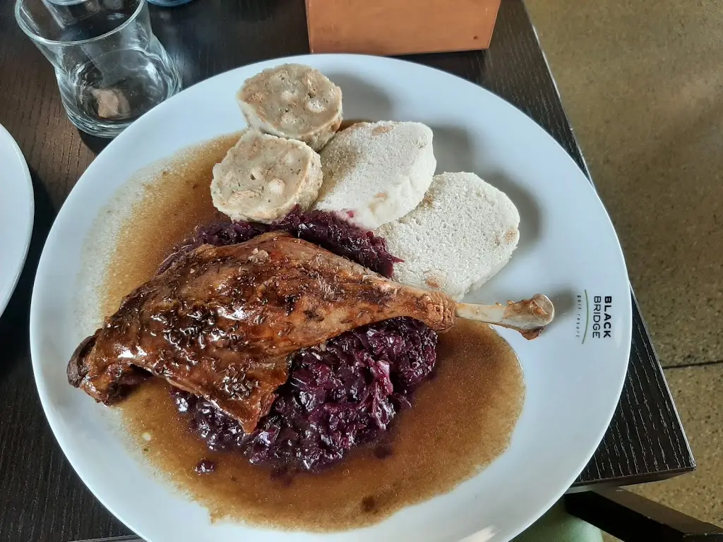 Klaudi_Black Bridge Restaurant_Dolní Počernice_review