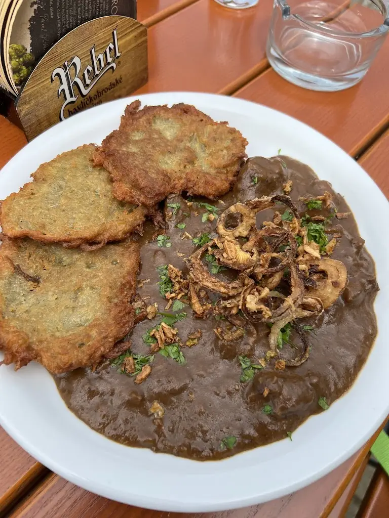 Daria Shemelina_Penzion Český statek_Dolní Počernice_review