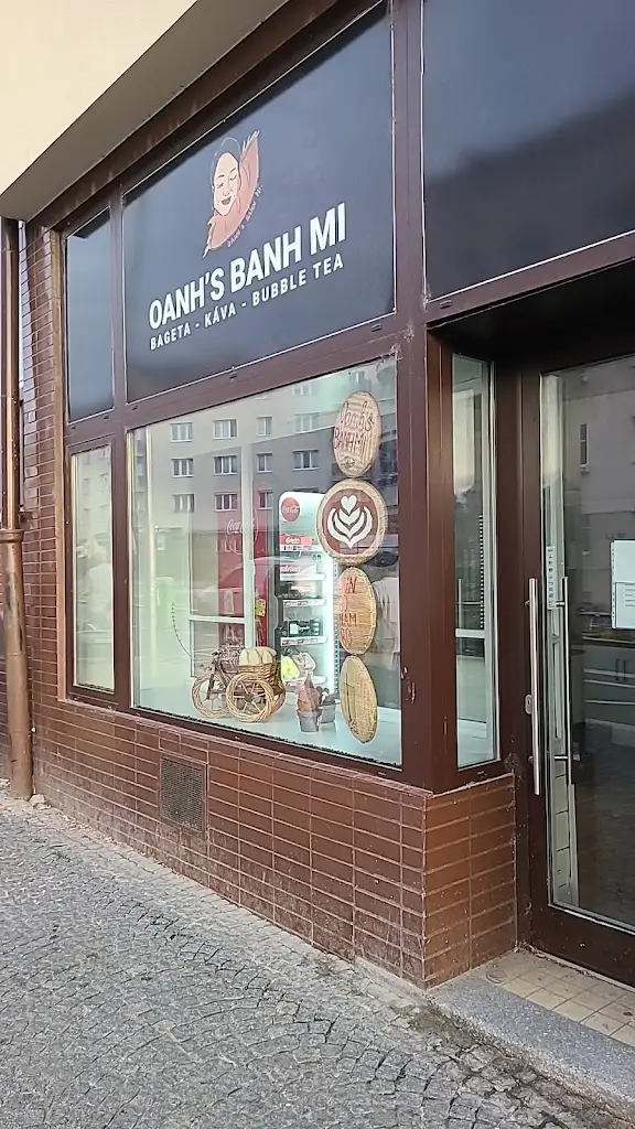 Oanh's banh mi restaurant in Braník