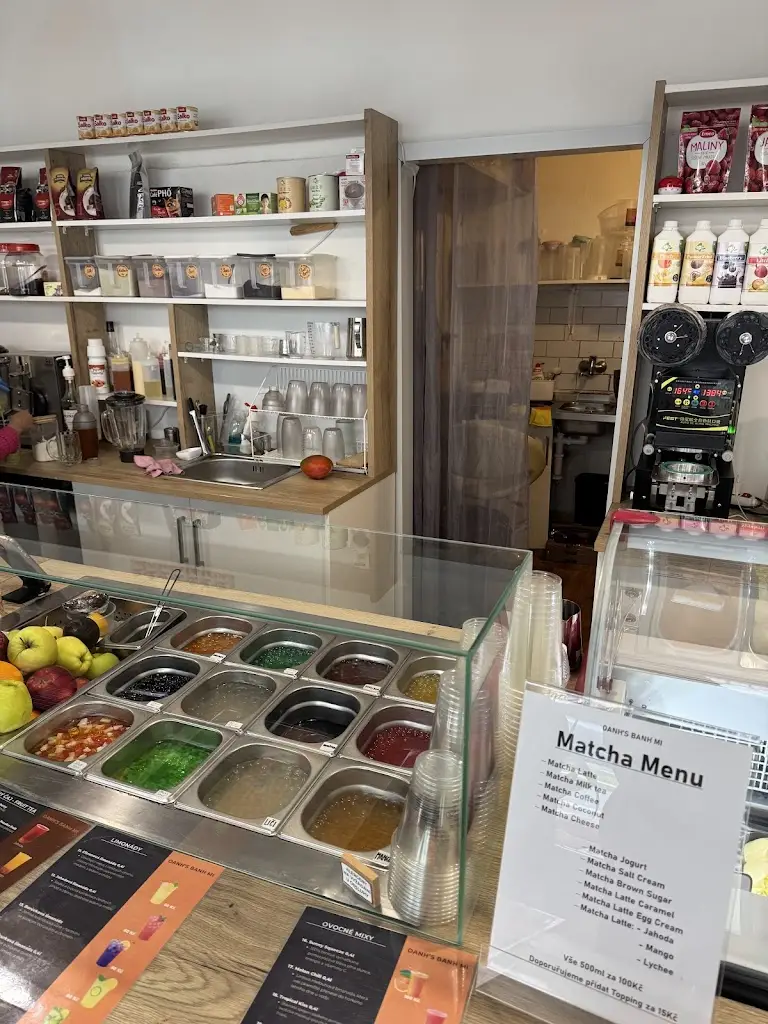 Oanh's banh mi_Braník_slider_image_2