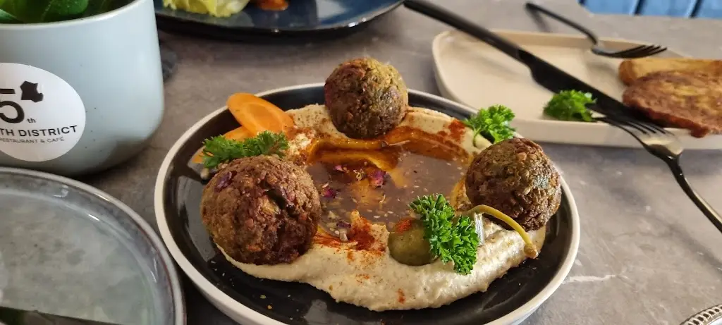 Menu_5th District Restaurant & Cafe by King Solomon_Prague_image_5