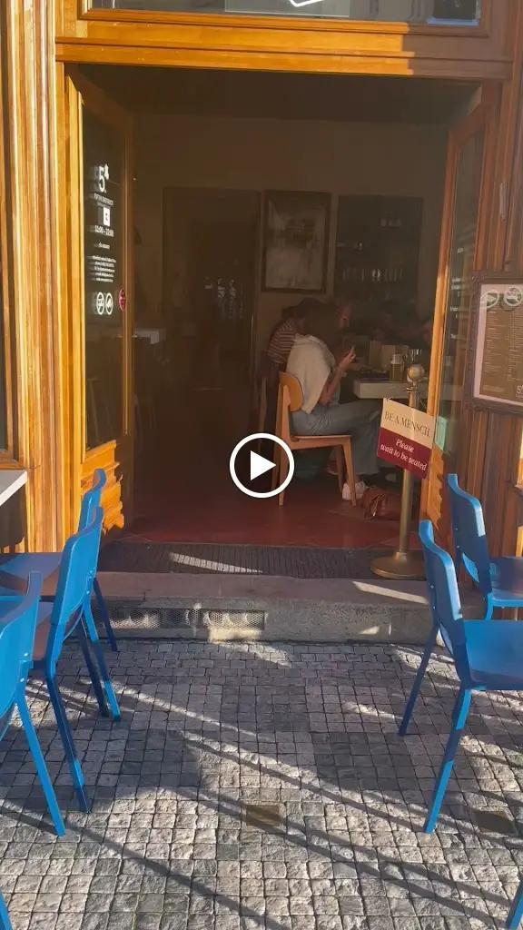 5th District Restaurant & Cafe by King Solomon_Prague_slider_image_2