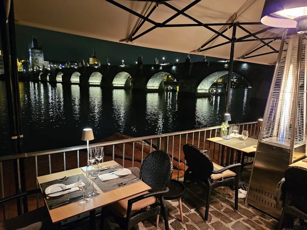 Kampa Park Restaurant_Malá Strana_slider_image_3