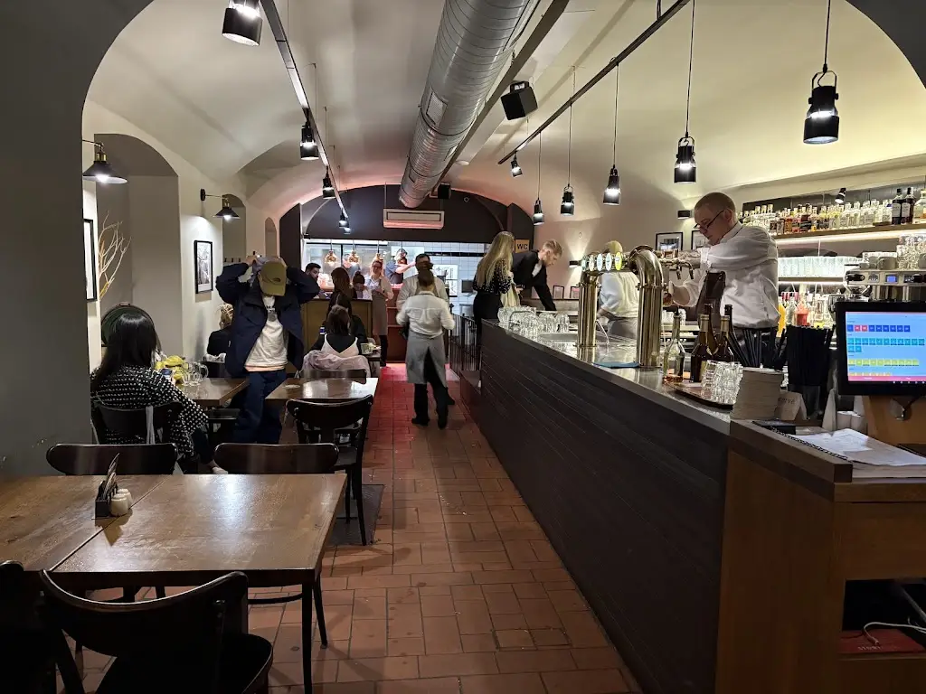 Jennifer C_Pork's Mostecka_Malá Strana_review