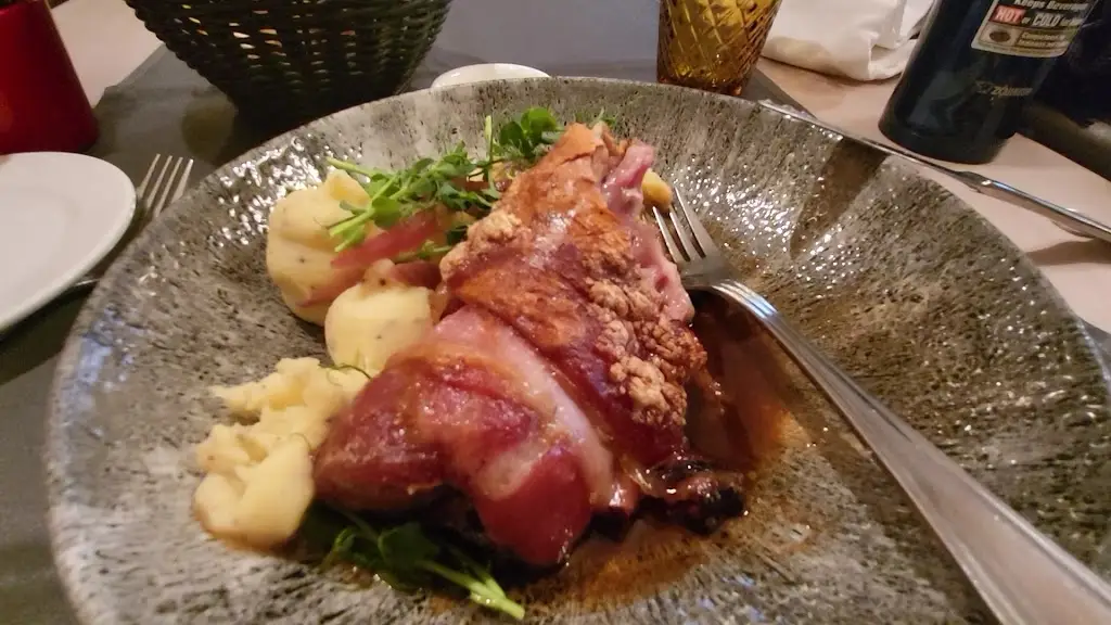 Restaurant Pod Věží_Malá Strana_slider_image_2