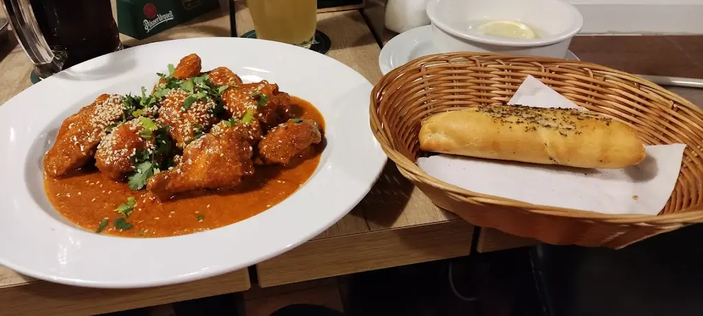 Bernadett Juhász_Parčík_Prosek_review