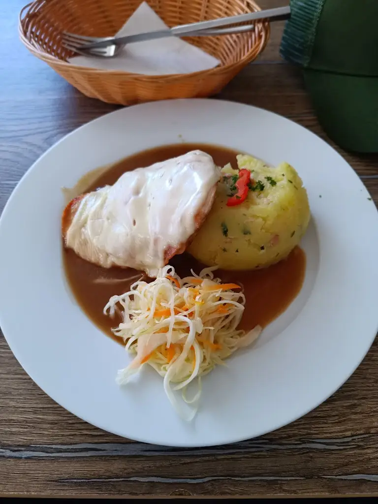 Michal “MichalKaniak” Kaniak_Restaurace U Františka_Byšice_review