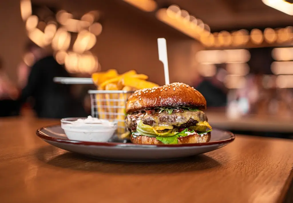 Restaurace Beroun Český Dvůr Beroun obědy večeře Beroun_Beroun_slider_image_3