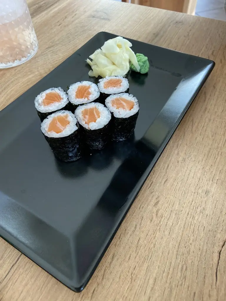 Jana Trnovská_Jaki Sushi House_Beroun_review
