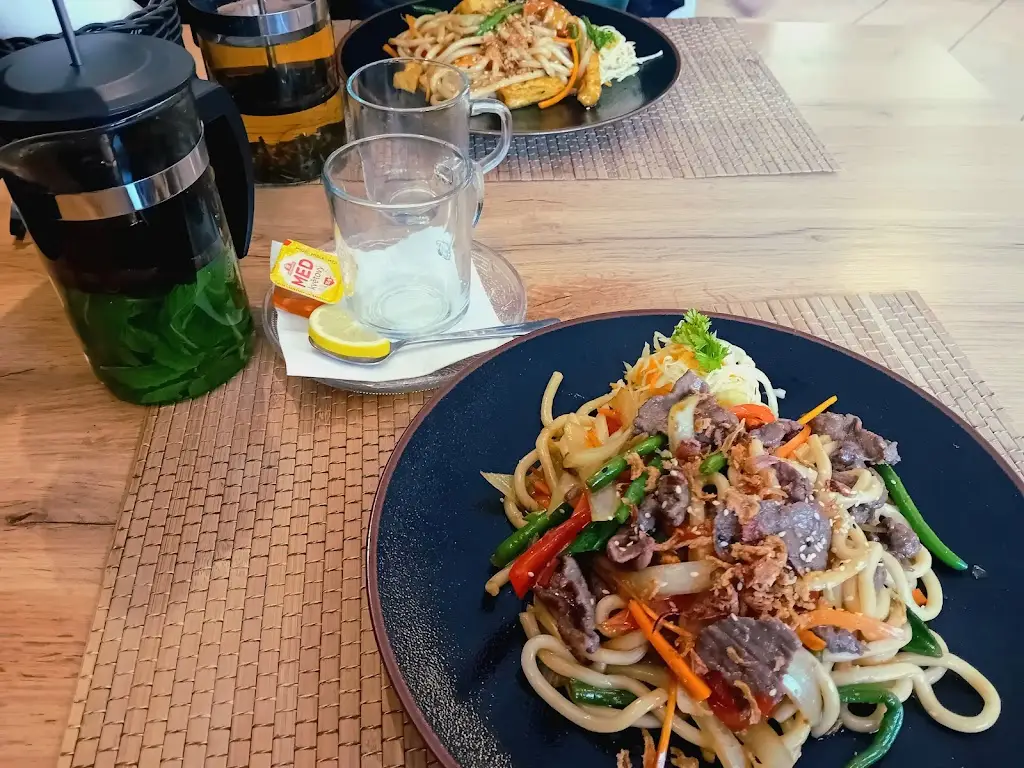 Jaki Sushi House_Beroun_slider_image_2