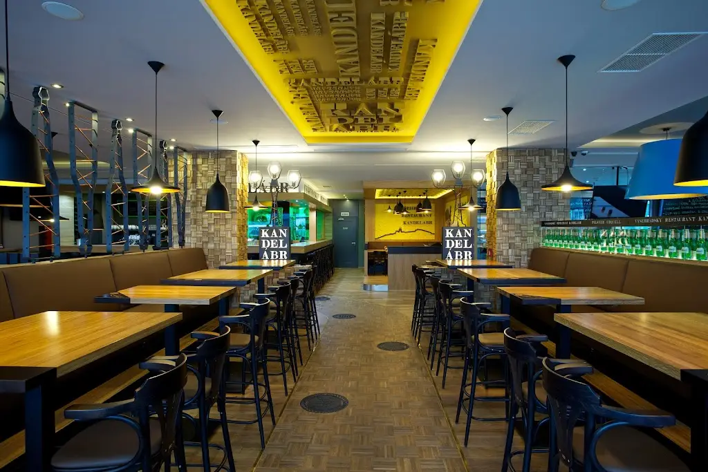 Restaurant Kandelábr_Vysehrad_slider_image_1