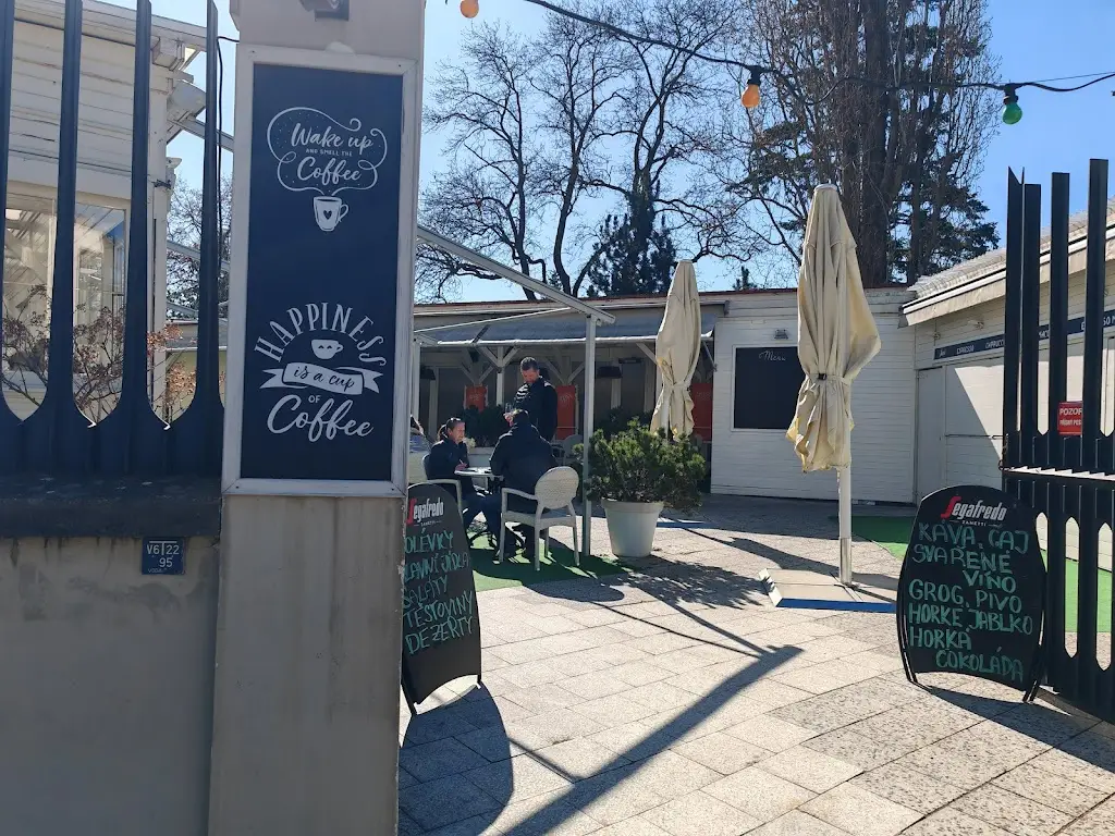 Supertan's Adventures_Rio's Vyšehrad_Vysehrad_review