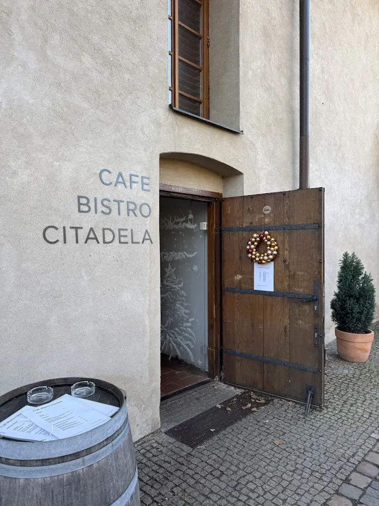 zu st_Café~bistro Citadela_Vysehrad_review
