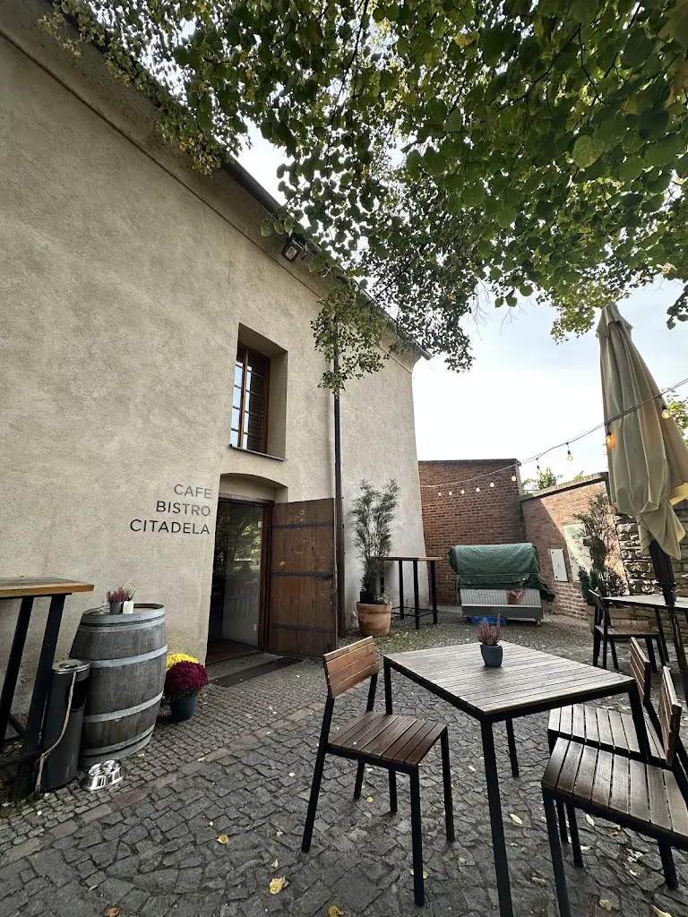 Café~bistro Citadela_Vysehrad_slider_image_2