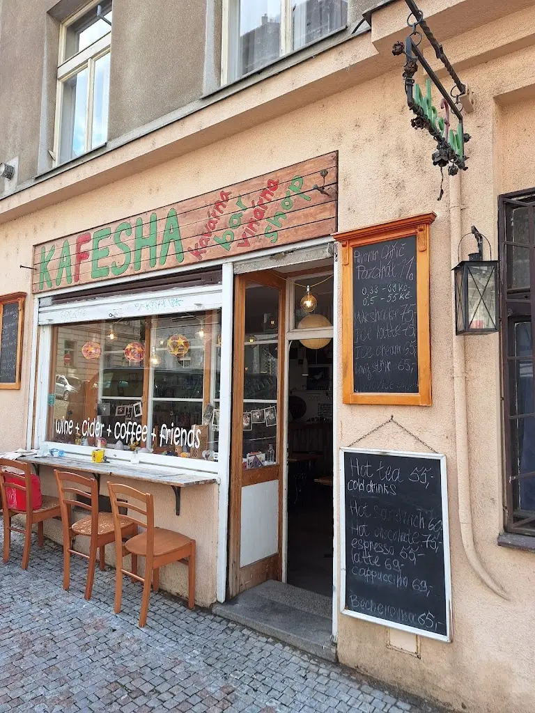 Rutius Lmets_Kafesha_Vysehrad_recensione