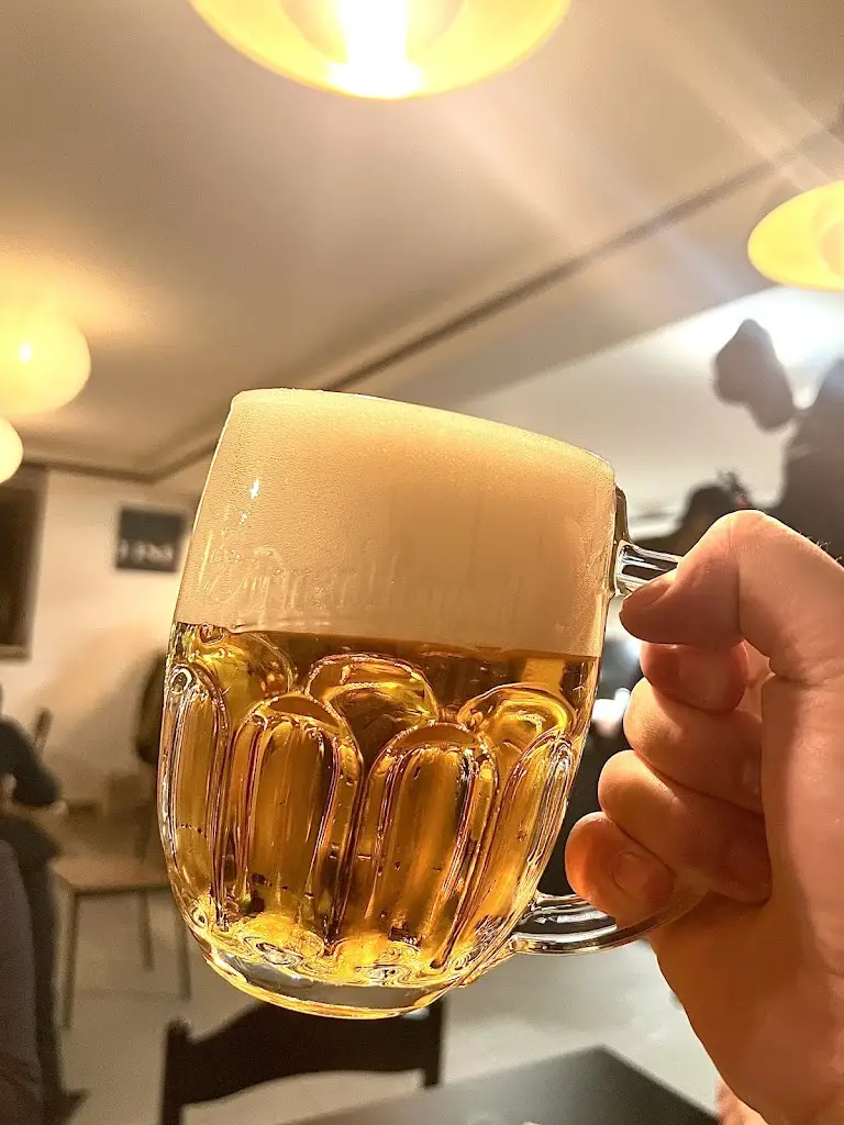 Lubos Husak_Bistro KINO_Buštěhrad_recensione