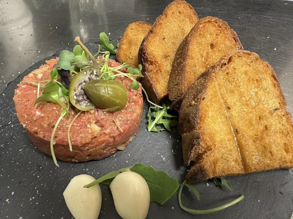 Bistro KINO_Buštěhrad_slider_image_2