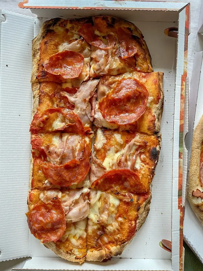 Vanessa Blaho_Stazione Felicita_Vysočany_review