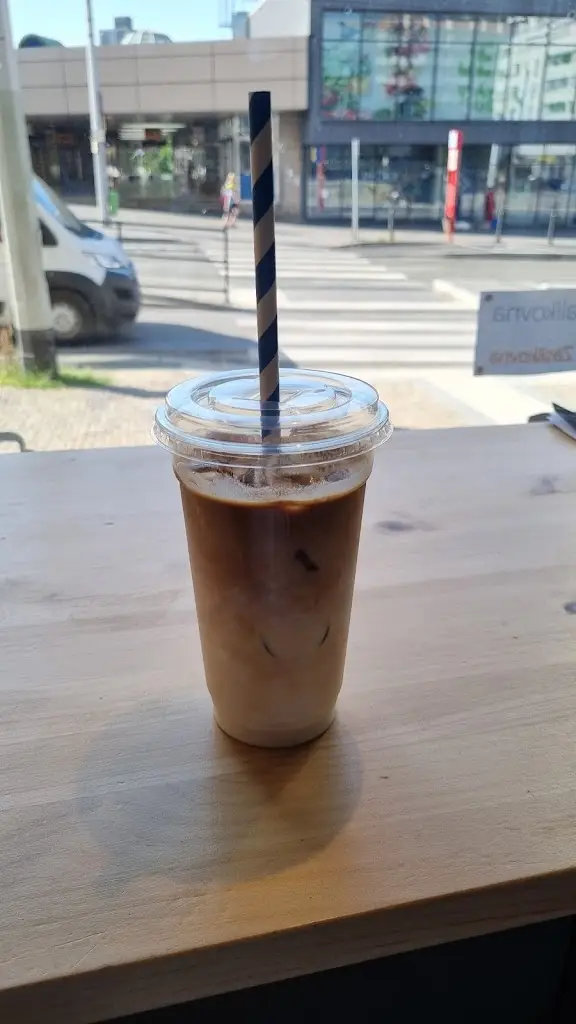 Menu_Bistro Mezi řádky - Dopravní podnik hl.m. Prahy_Vysočany_image_5