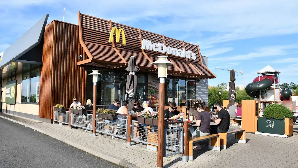 McDonald's restaurant in Čechtice
