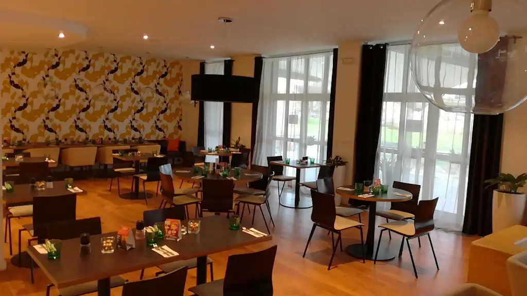 Restaurant Bílý páv_Benátky nad Jizerou_slider_image_2