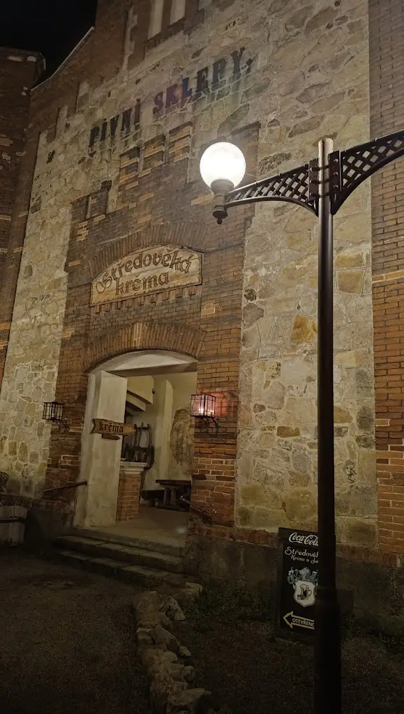 Ivan Gomes_Středověká Krčma Písek u Jakuba_Okres Písek_review