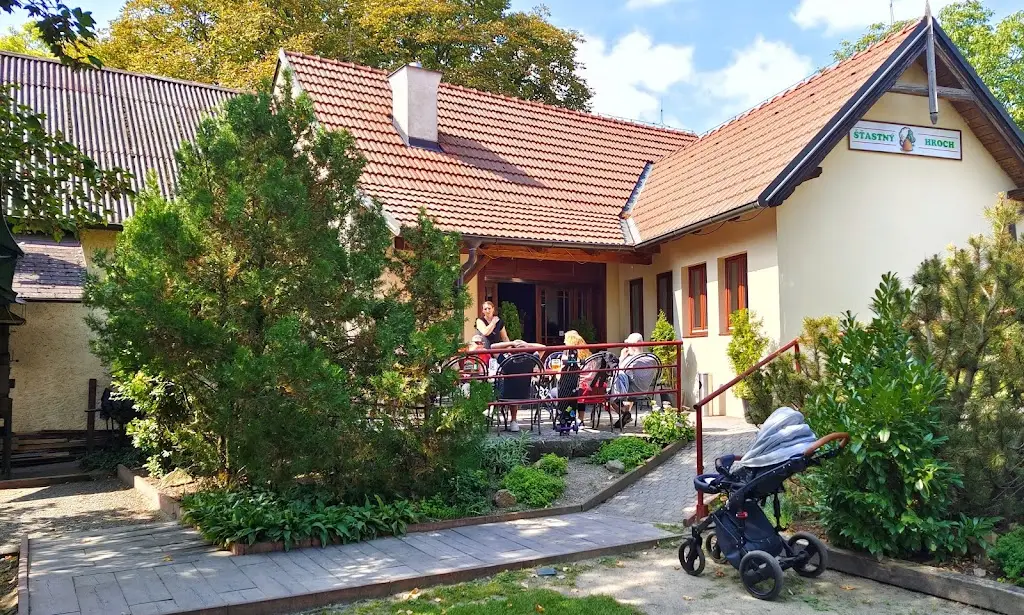 Šťastný hroch_Benátky nad Jizerou_slider_image_3