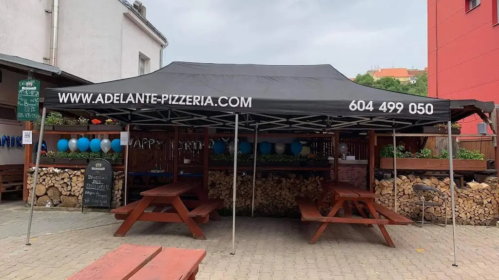 Adelante Pizzeria_Benátky nad Jizerou_slider_image_1