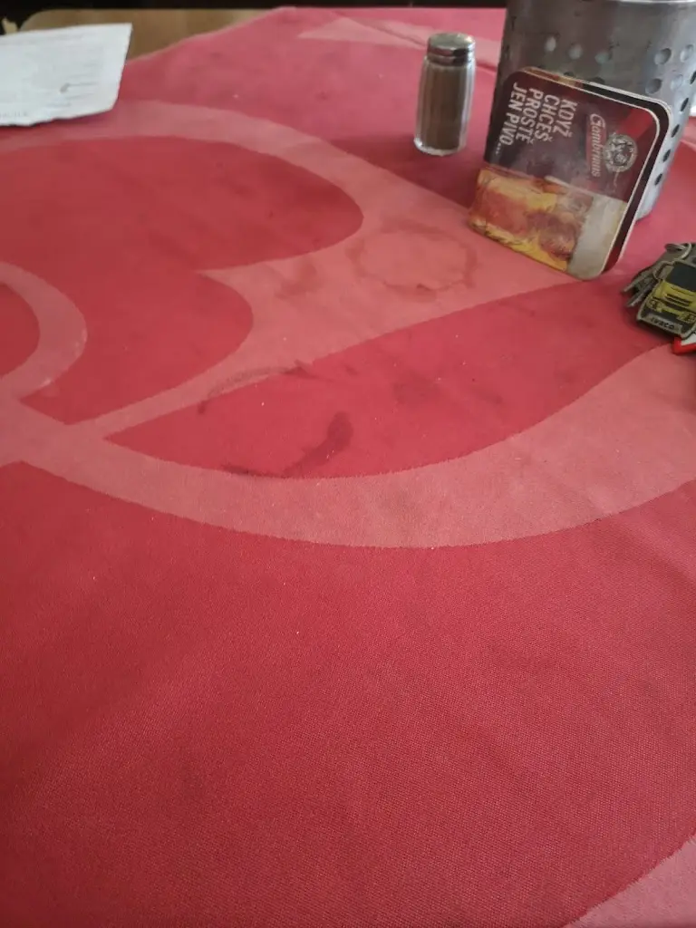 trance family (Tripolis)_Restaurace Bruch_Benátky nad Jizerou_review