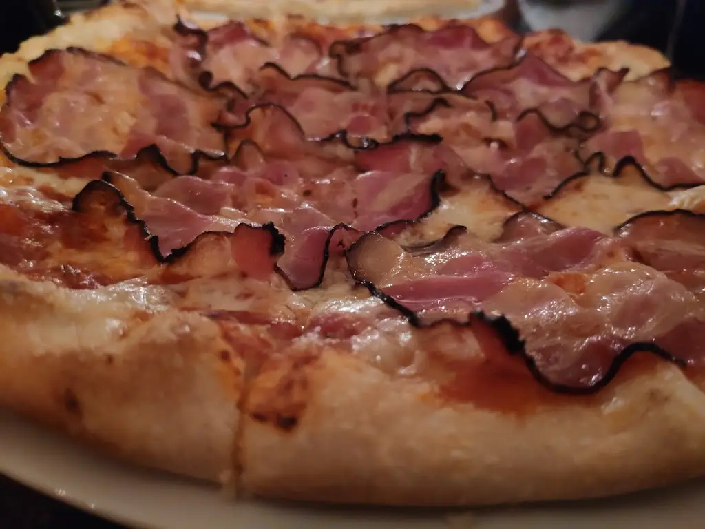 Marian Pikuliak_Hospůdka u Vasila_Červené Pečky_recensione