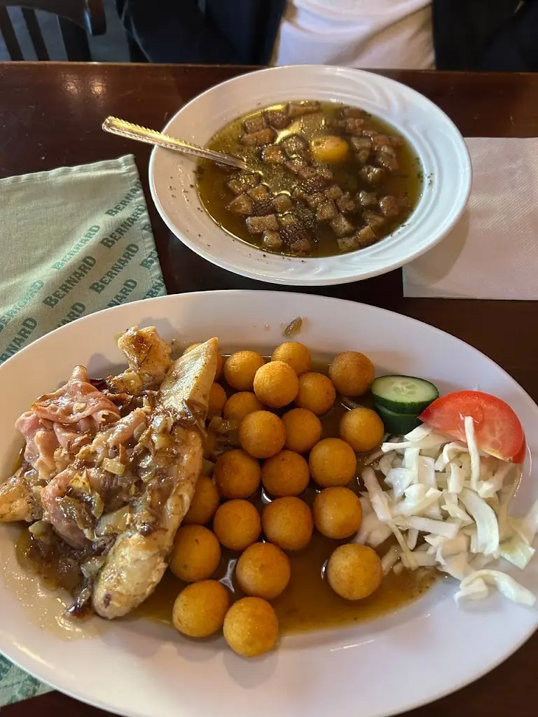 Restaurace U Červených_Červené Pečky_slider_image_2