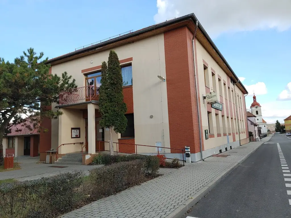 Restaurace Dělnický dům_Chyňava_slider_image_3