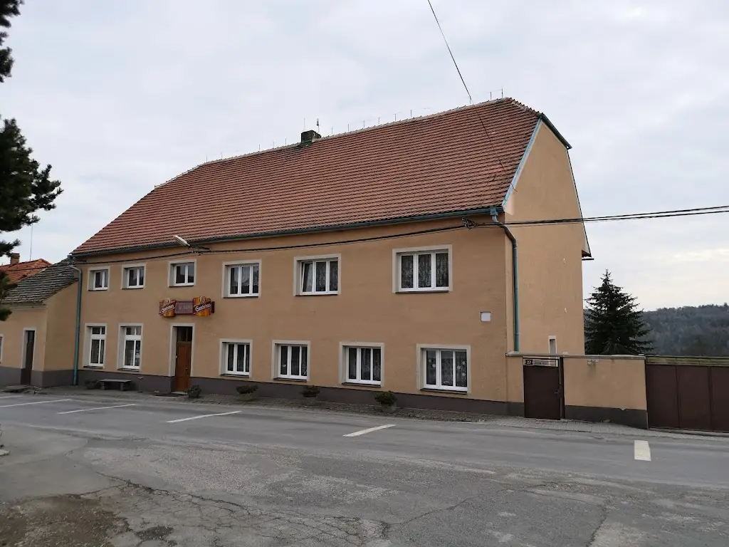 Hostinec U Vořechů_Chyňava_slider_image_1