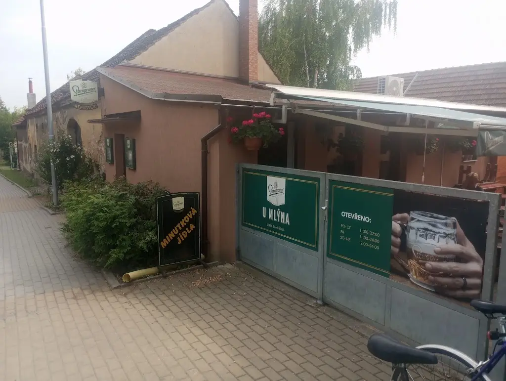 Tomáš Němec_Hostinec U Mlýna_Cítov_review