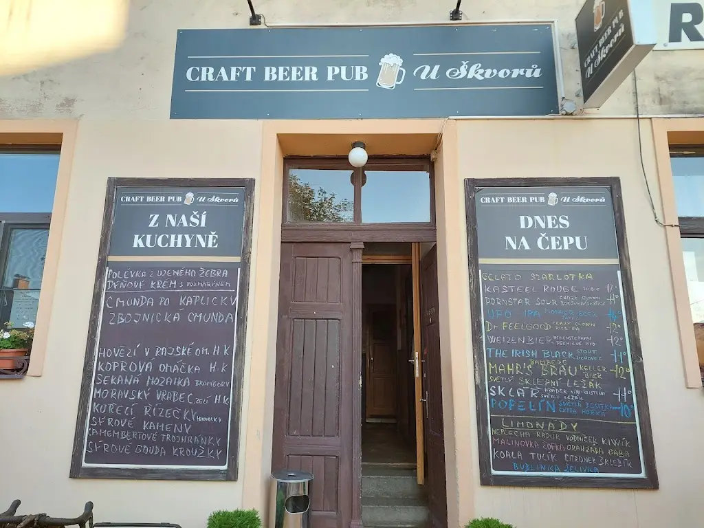 CRAFT BEER PUB - U Škvorů restaurant in Čerčany