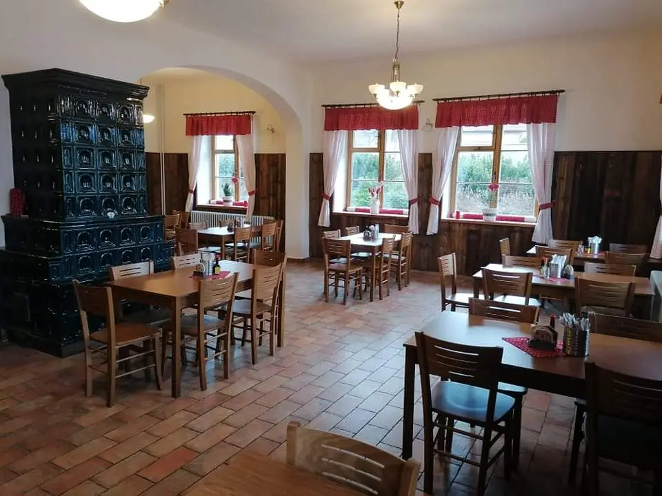 Čerčanská beseda restaurant in Čerčany